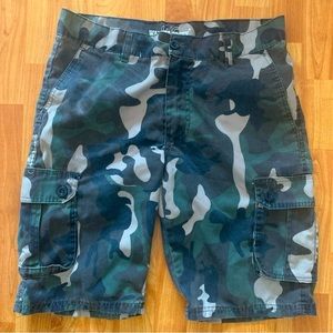 Men’s Walnut Creek Camo Camouflage Cargo Shorts Size 32